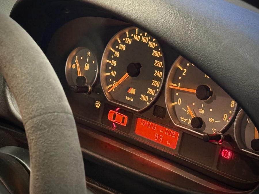 E46 M3 COUPE - Image 10